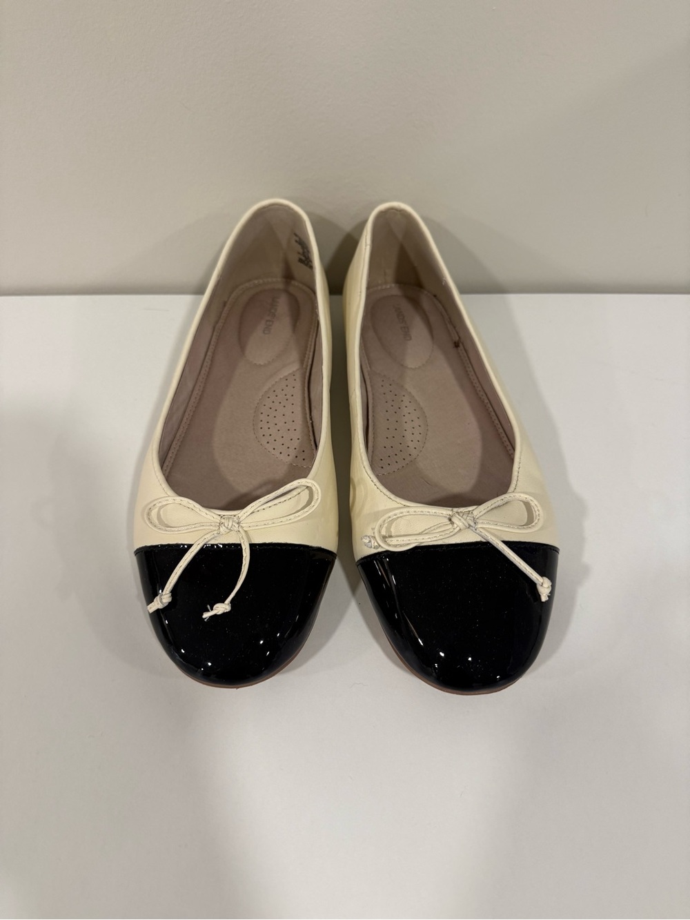 Women’s Leather Cap Toe Ballet Flat